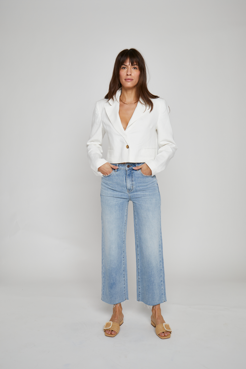 Front view of women&
