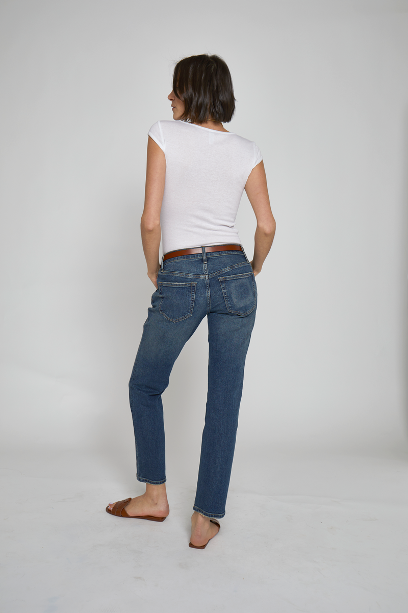 Nata is Size 25 and 5’9"