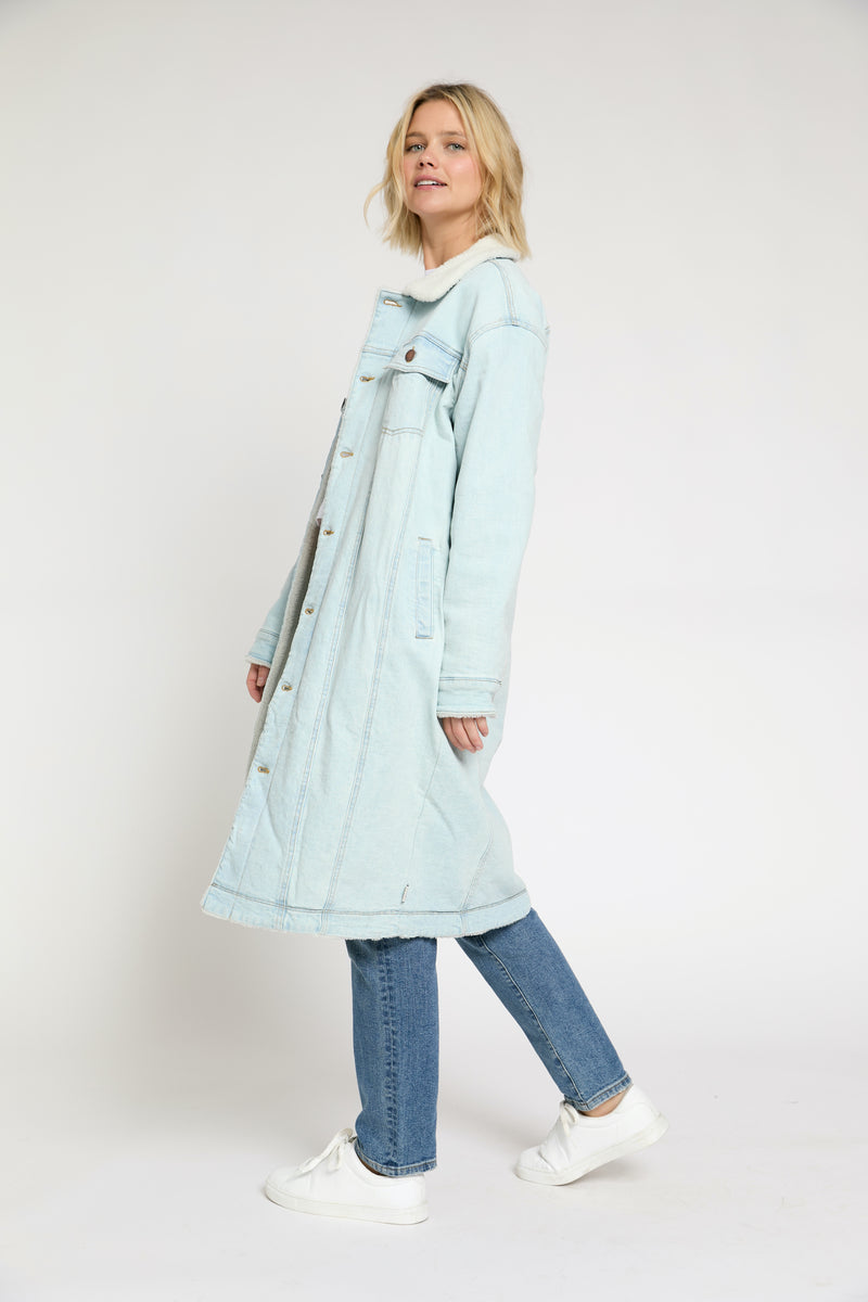 Jessica M is Size XS and 5’8”