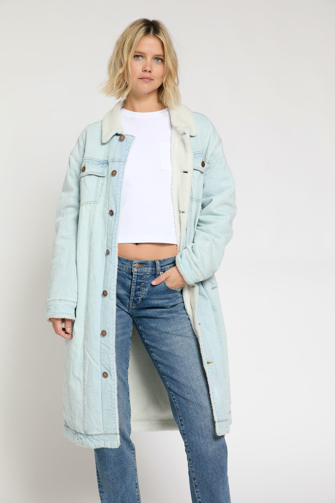 Jessica M is Size XS and 5’8”