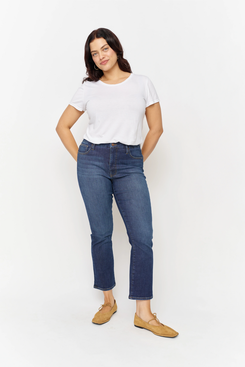Palmer Kick Flare Mid Rise Crop Sculpt+ Dark Worn