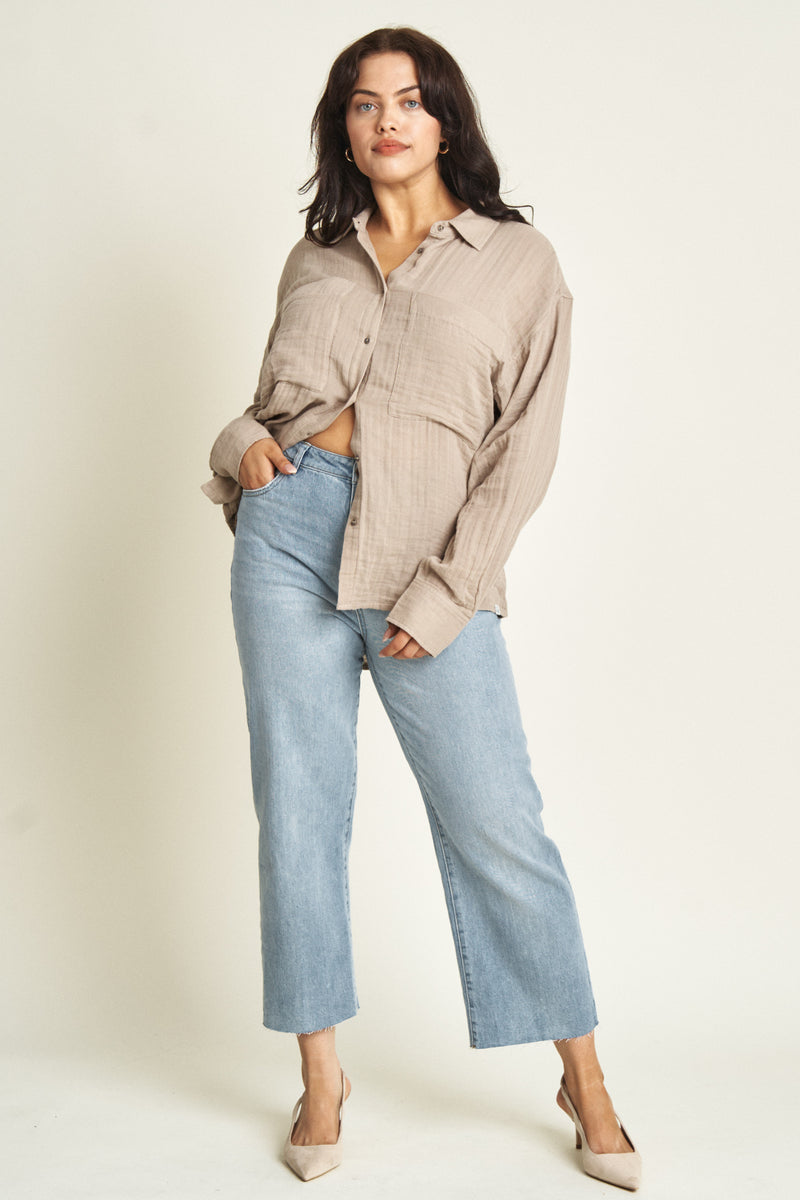 Front view of plus-size women&