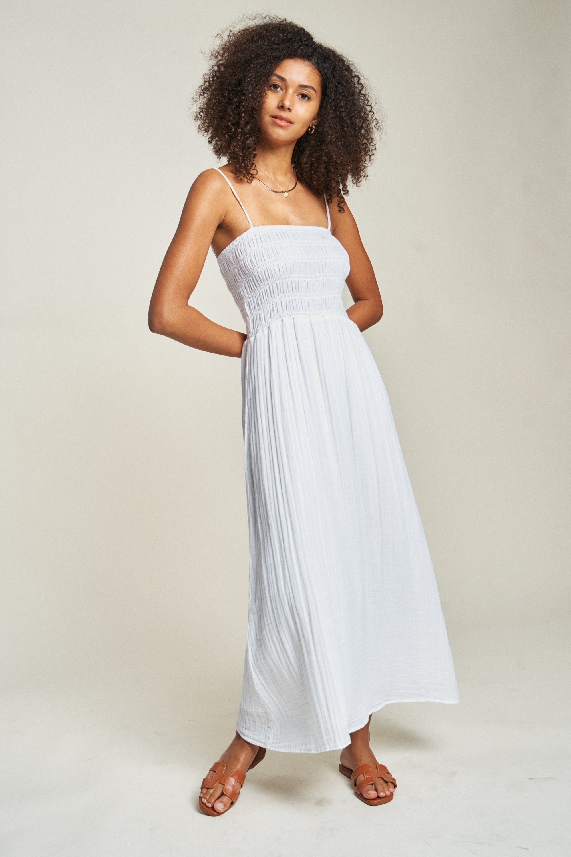 Maybrook Maxi Dress – White Flowy Summer Dress | Oliver Logan