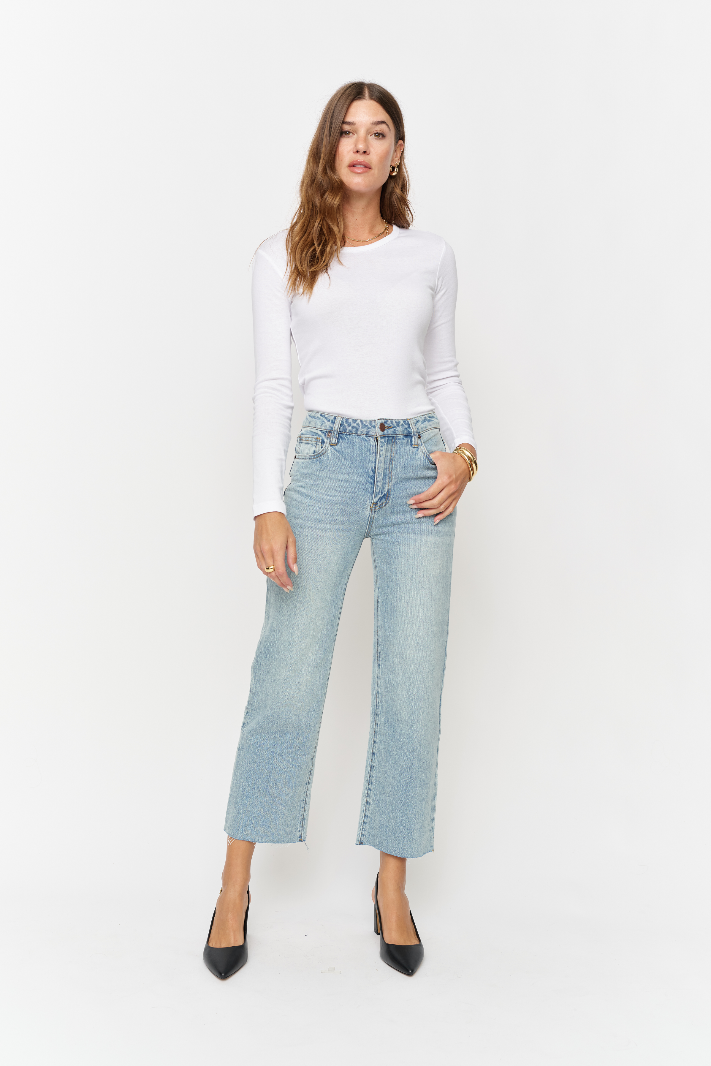 Aberdeen Wide Leg Crop Jeans – Light Indigo Worn | Oliver Logan