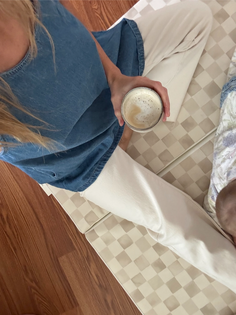 slow mornings > everything ☕️
this season of life is loud but these little pa...