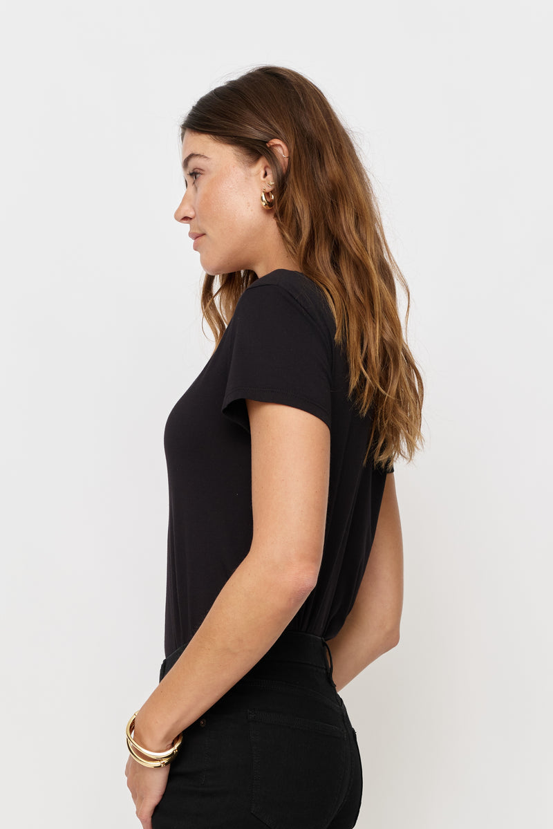 Sloane V Neck Tee Black