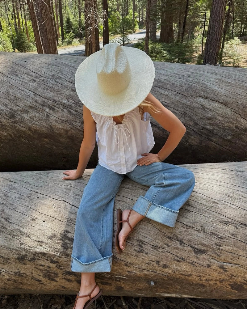 out of office but make it denim. 🌲
these jeans have officially replaced 90% o...