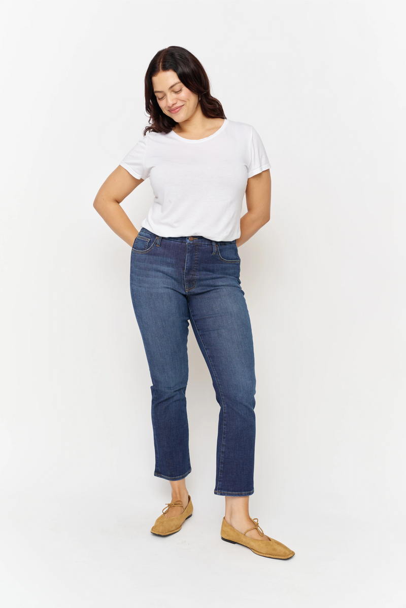Palmer Kick Flare Mid Rise Crop Sculpt+ Dark Worn